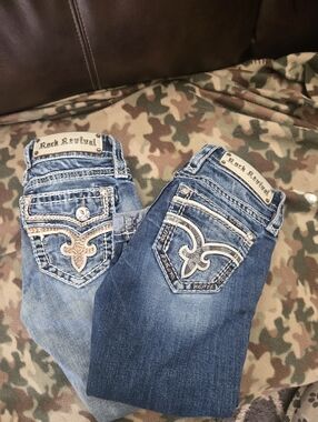 2 Pr Rock Revival Denim Waistband Cropped  Jeans with Orange Embroidery